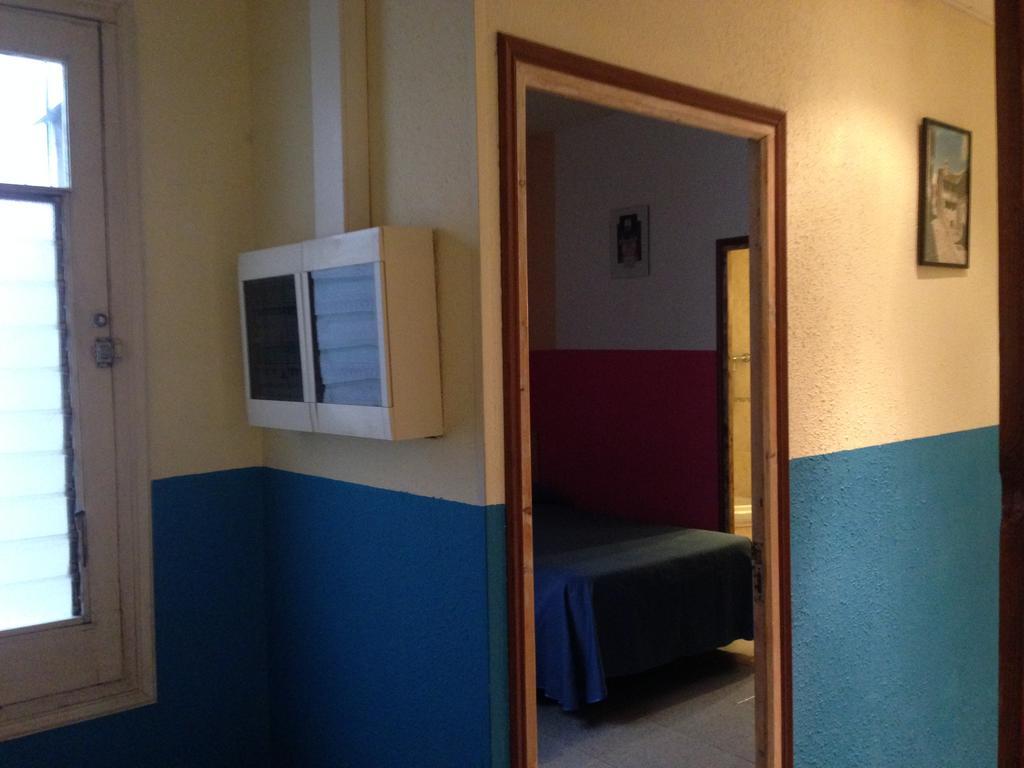 Pension Bertolin Barcelona Exterior foto