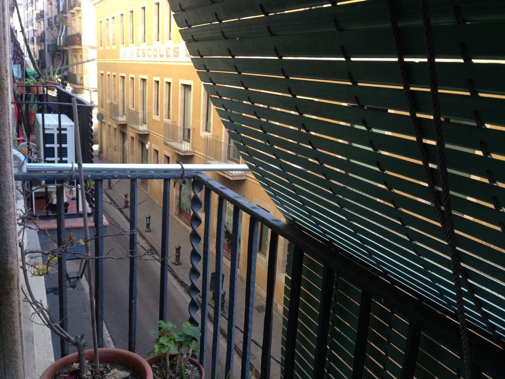 Pension Bertolin Barcelona Exterior foto